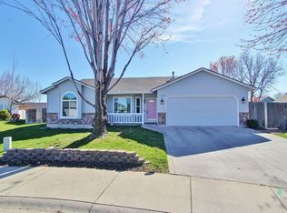 725 E Wakely Ct, Meridian, ID 83646