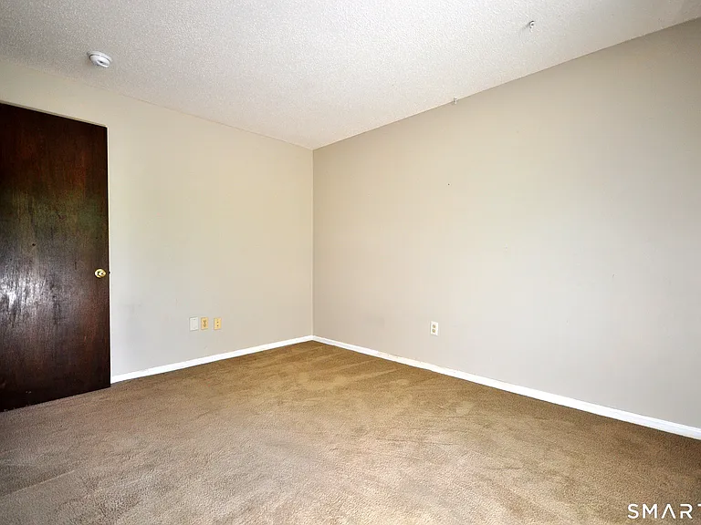 349 Allen Rd #10A — Photo 31