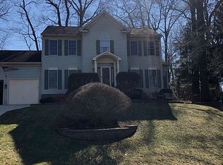 784 Zermatt Dr, Hummelstown, PA 17036