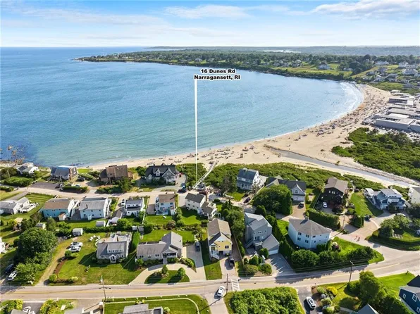 16 Dunes Rd, Narragansett, RI 02882