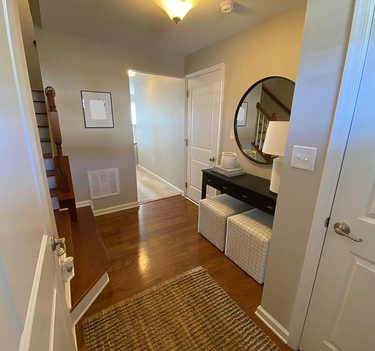 Entryway/Foyer