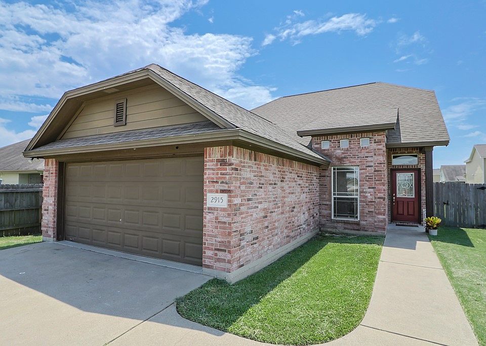 1st image of 2915 Horseback Ct
