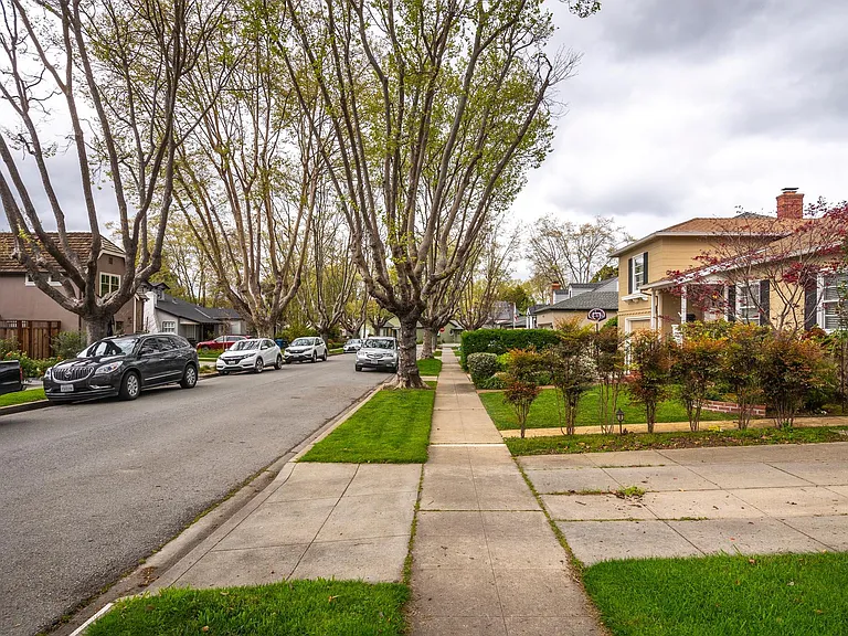474 Chatham Rd — Photo 19