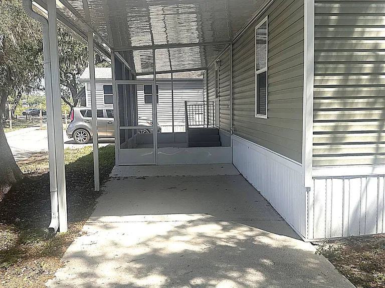 753 W Main St #82T — Photo 2