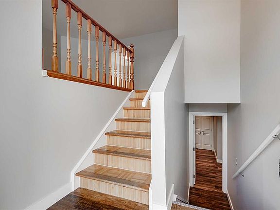 2nd image of 8111 Ranchview Dr NW