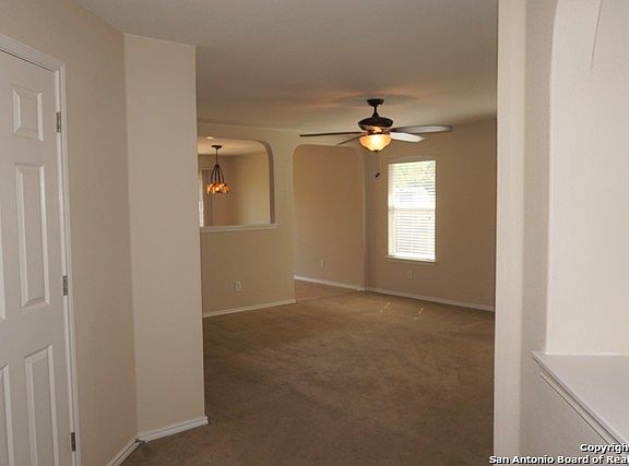 5th image of 426 Dolly Dr