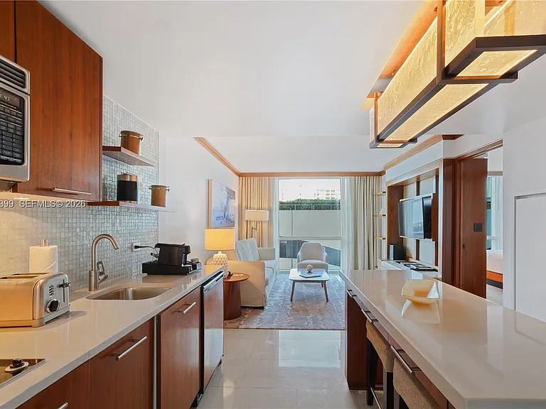 6801 Collins Ave #503 — Photo 6