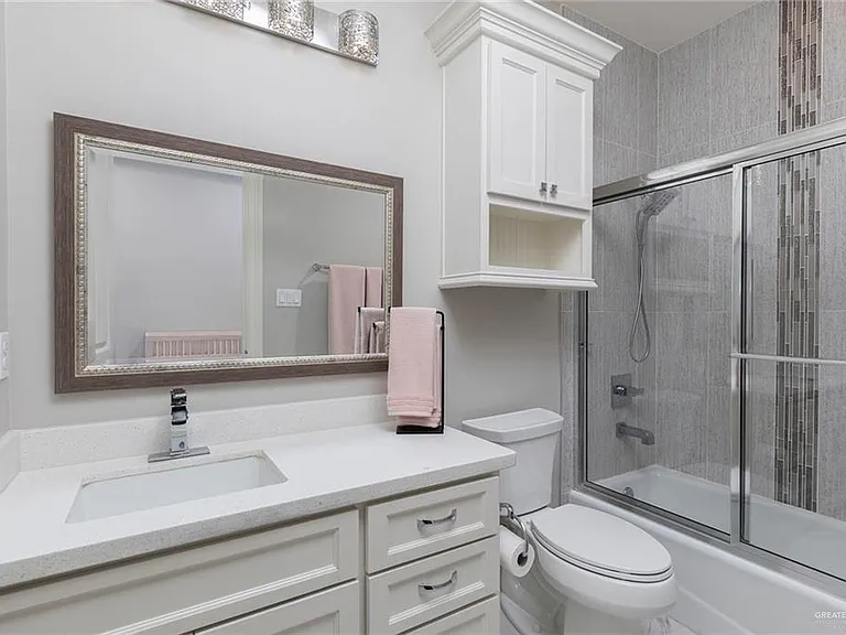 2608 Arroyo Ave — Photo 20
