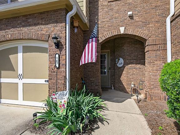 2nd image of 147 Trailside Cir