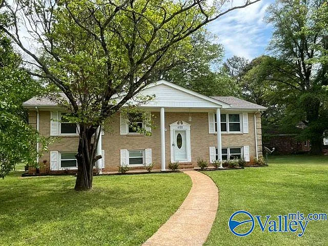 400 Forrest Park Ct NW — Photo 1