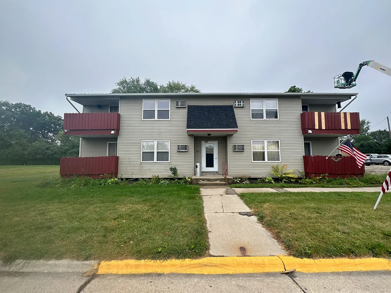 209 West St. — Photo 1