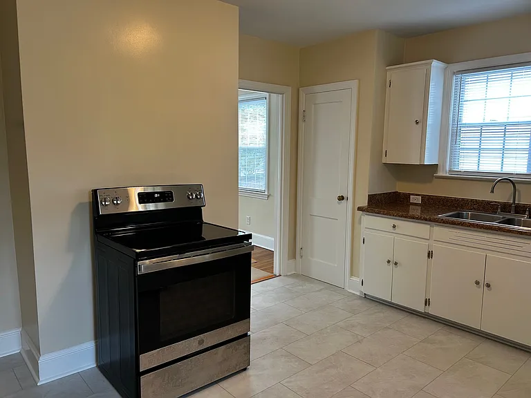 Kitchen #4
