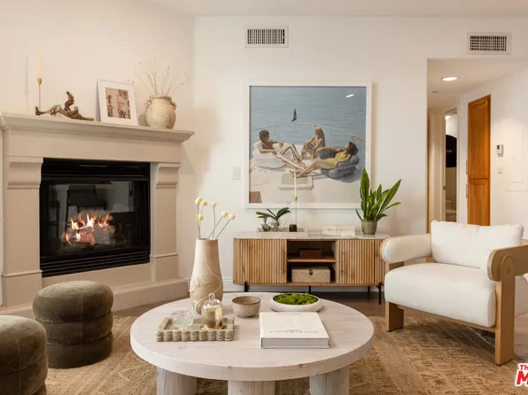 8238 W Manchester Ave APT 206, Playa Del Rey, CA 90293