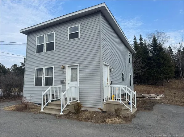 187 Westmorland Rd, Saint John, NB E2J 2E8