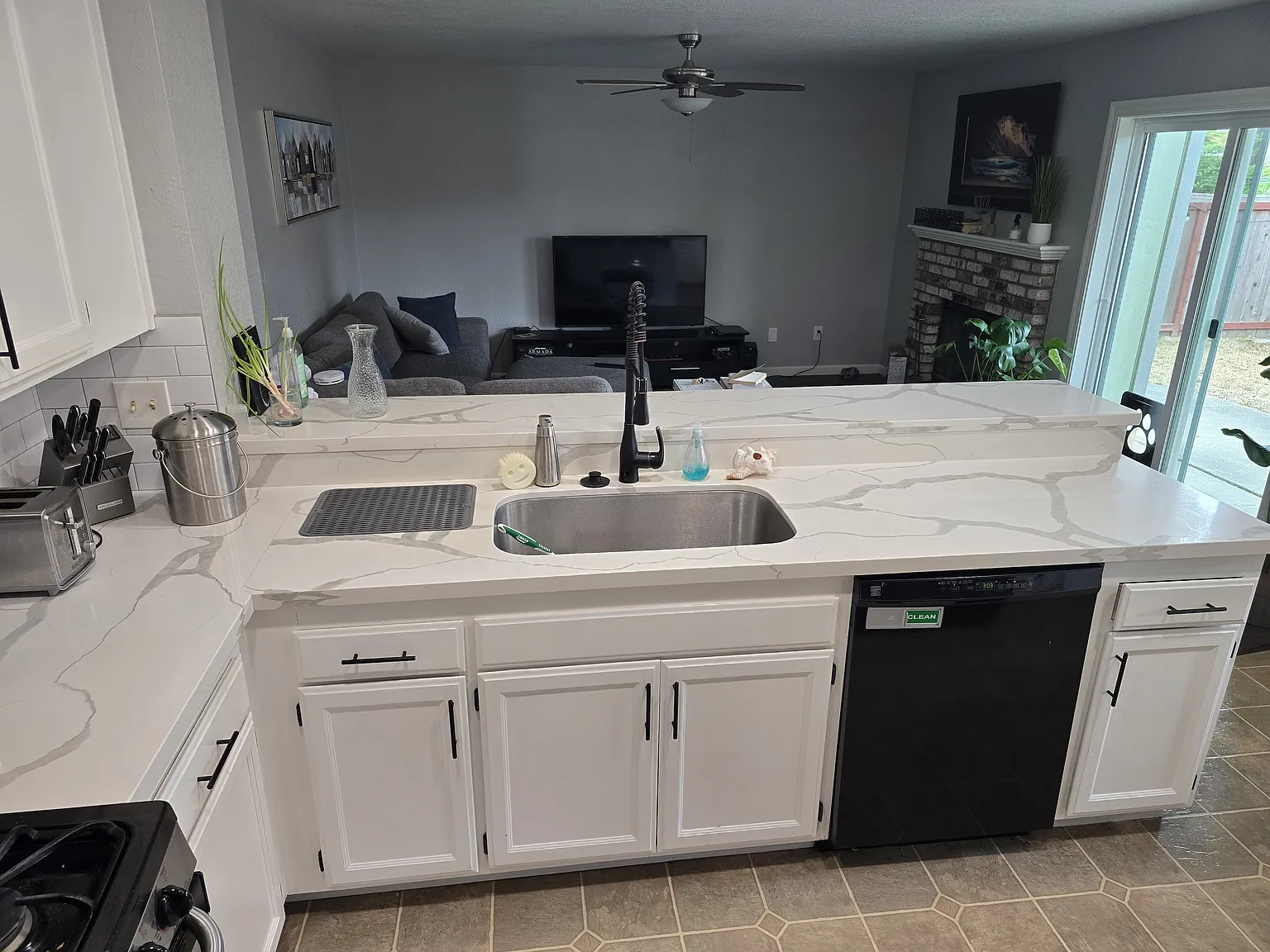 1952 Gambels Way — Photo 4