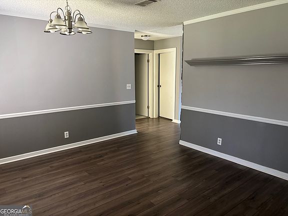 3rd image of 121 Girl Scout Rd