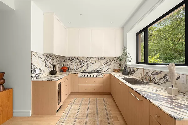 Sold by Corcoran | media 2