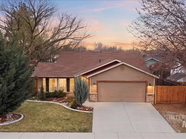 1305 N Sandlin Ave, Meridian, ID 83642
