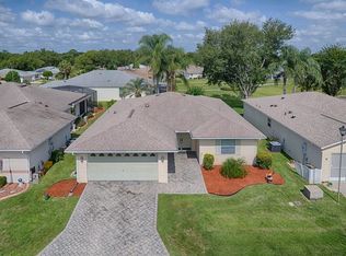 32807 Crooked Oaks Ln, Leesburg, FL 34748