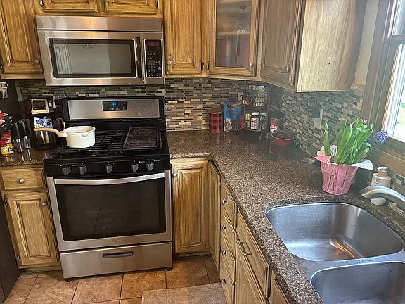 5th image of 6328 Avenue A