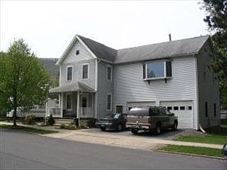 1st image of 456 Curtin St