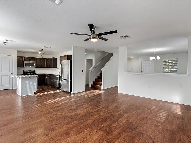 3516 Sand Dunes Ave — Photo 6