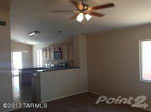 2225 E Tabular, Oro Valley AZ - Breakfas
