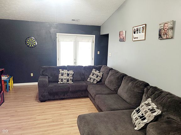 3rd image of 4050 Eagle Cove West Dr