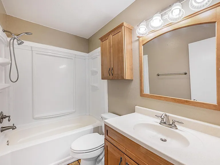 3006 Linnet Dr — Photo 17