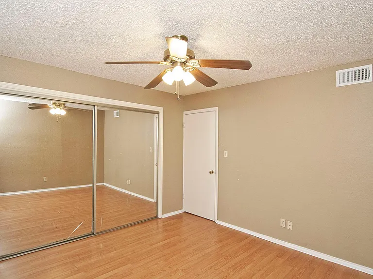 13211 Emily Rd #1203 — Photo 6