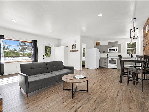 3rd image of W9862 County Rd W