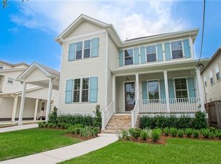 5615 Bancroft Dr, New Orleans, LA 70122
