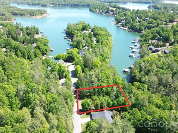2 Lentz Landing Ln, Nebo, NC 28761