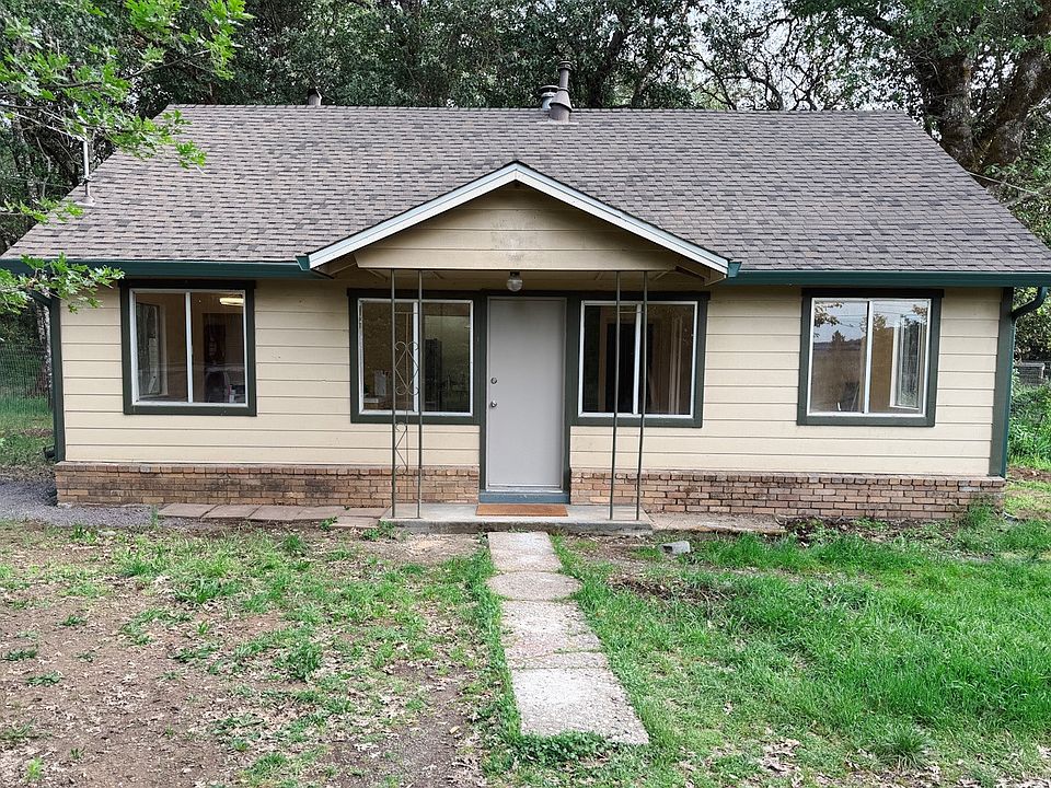 1st image of 8267 Pinecrest Dr