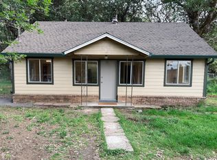 8267 Pinecrest Dr, Redwood Valley, CA 95470