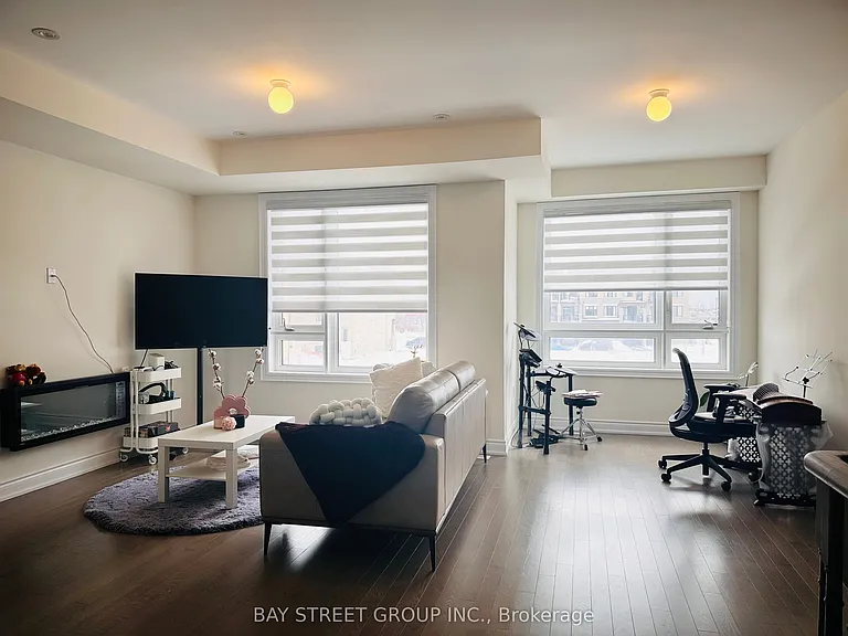 255 Tennant Cir — Photo 12