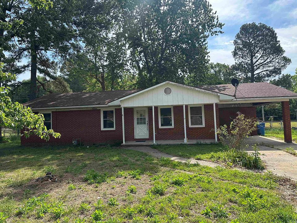 1st image of 106 N Stephan Ln