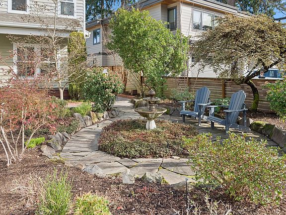 2nd image of 135 Middlecrest Rd