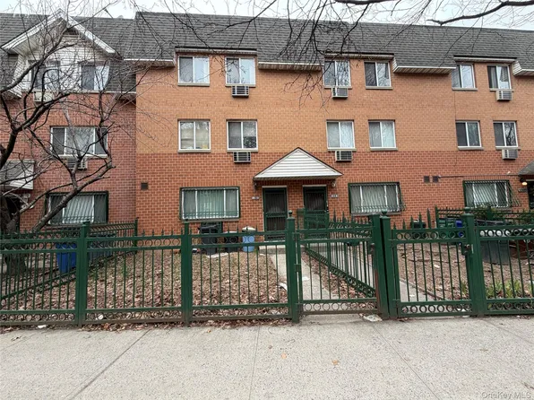 1305 34th Avenue, Astoria, NY 11106