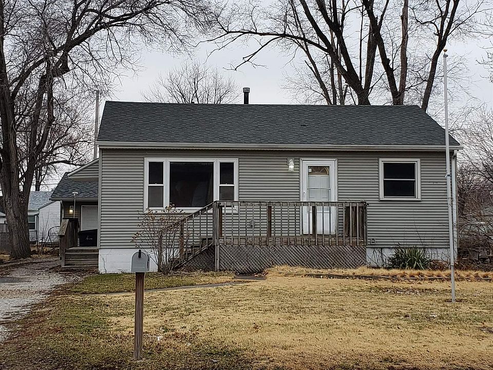 832 9th St W, Milan, IL 61264 Zillow