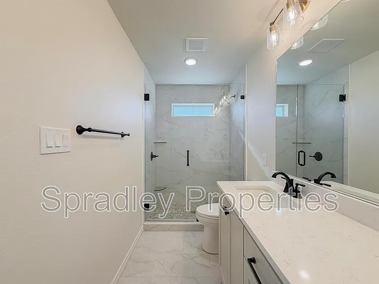 1404 Rita Blanca Ct — Photo 27