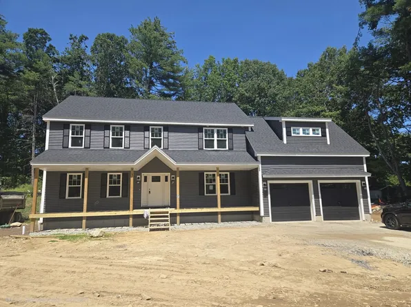 80 Hampstead St, Methuen, MA 01844
