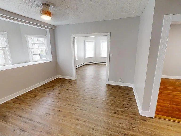 90 Georgia Ave #1 — Photo 6