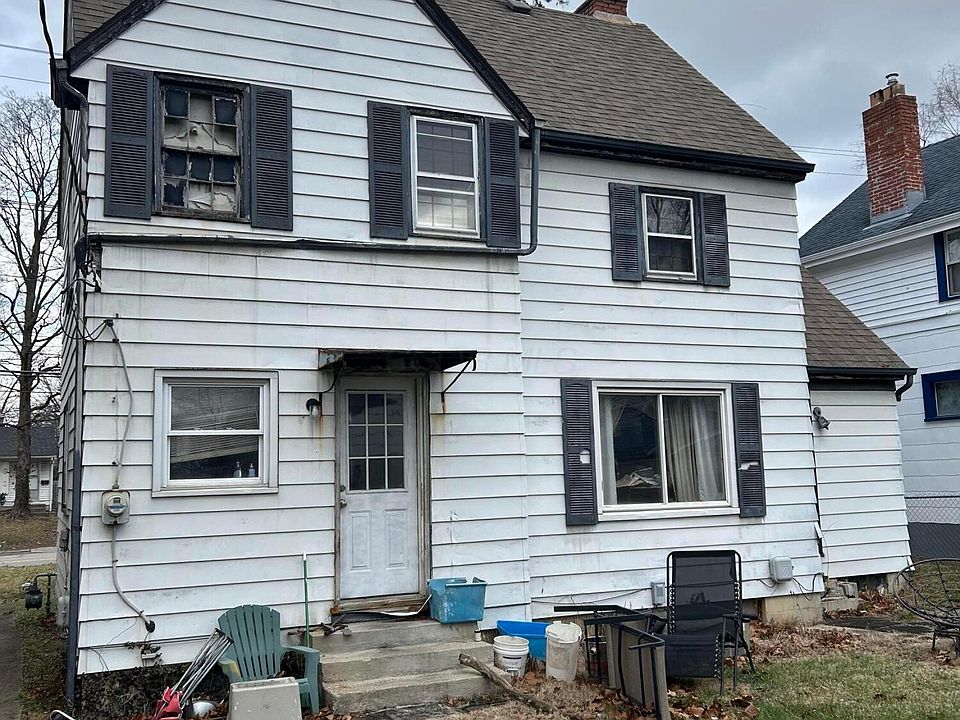 2nd image of 2599 E 5th Ave