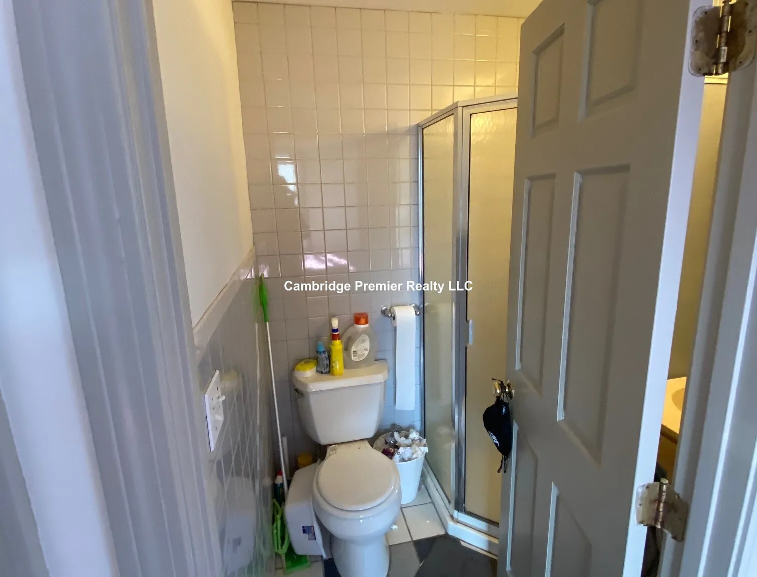 2 bed, 1050 sqft, $4,350 — Photo 4