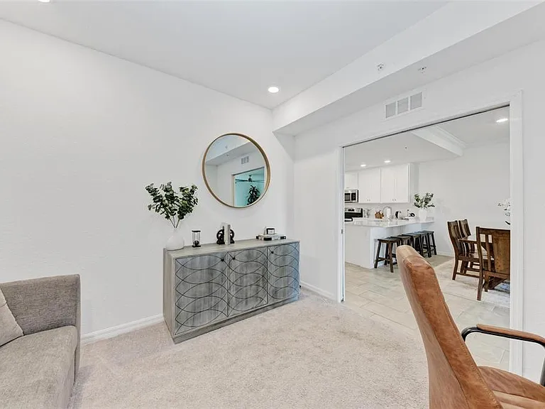 5685 Palmer Cir #105 — Photo 31