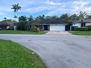 11728 SW 97th St, Miami, FL 33186