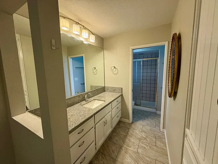 1405 Fransen Ln — Photo 29