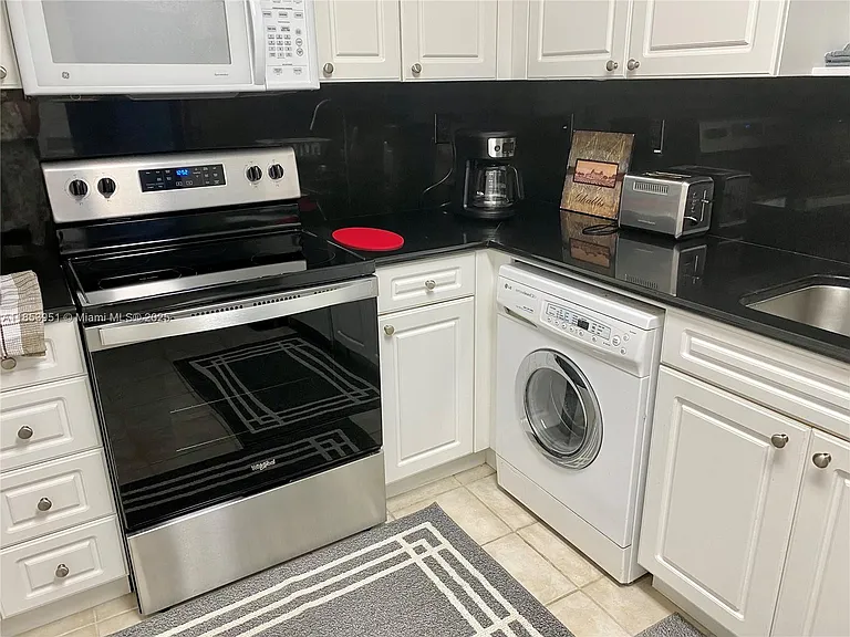 2501 S Ocean Dr #828 — Photo 34