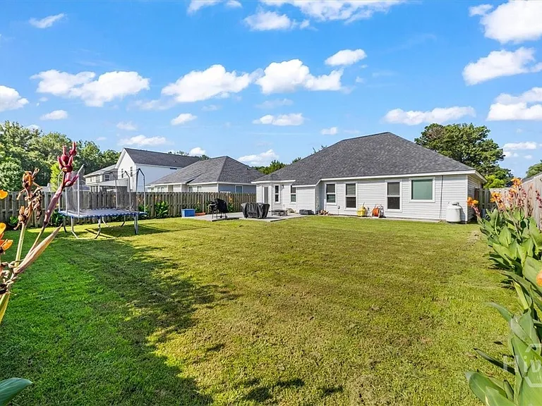 468 Golden Grove Ln — Photo 24